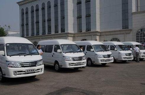 ���Ӿ�����